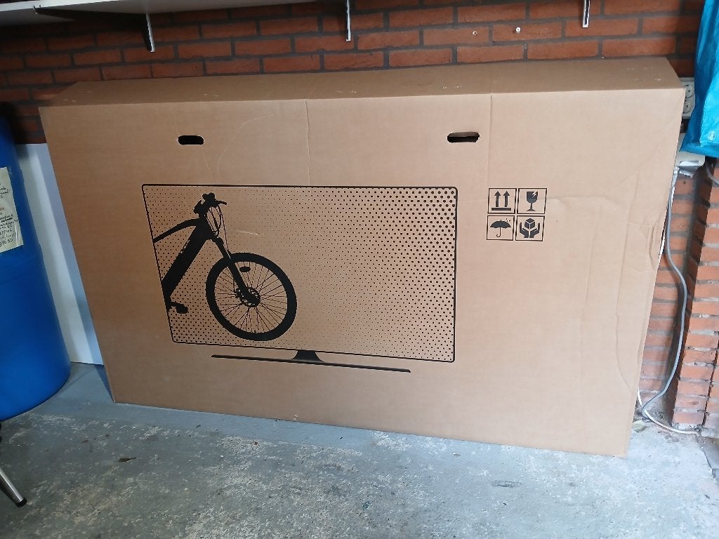 Fietsdoos (Gratis), Ophalen, Doos, 100 cm of meer, 60 cm of meer