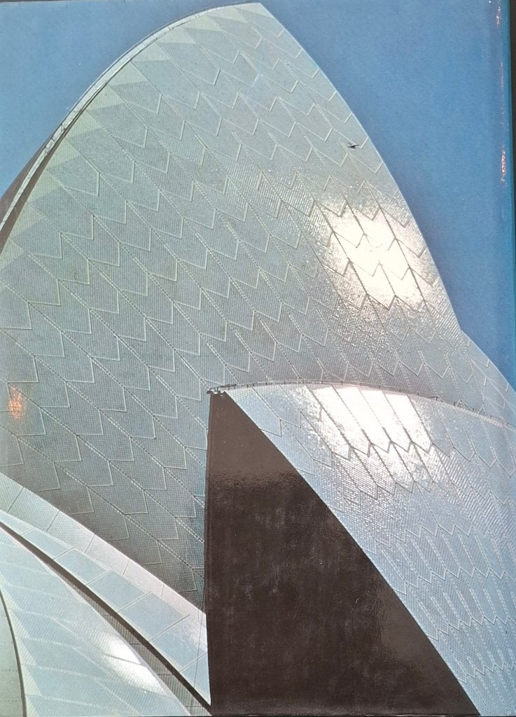 Vijftig Eeuwen Bouwkunst - Van Mastaba tot Massabouw, Boeken, Ophalen of Verzenden, Zo goed als nieuw, Architectuur algemeen, Patrick nullgens