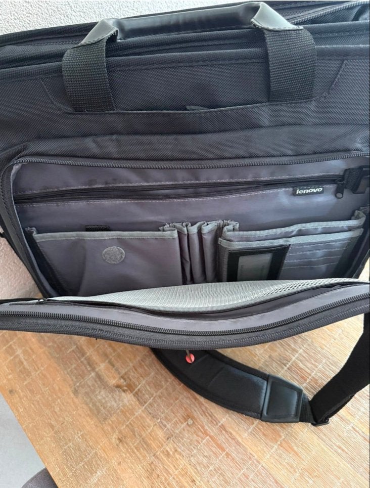Lenovo ThinkPad Laptoptas - Zwart, 15 inch Nieuw, Computers en Software, Gevoerd laptopvak, 15 inch, Aktetas, Ophalen of Verzenden