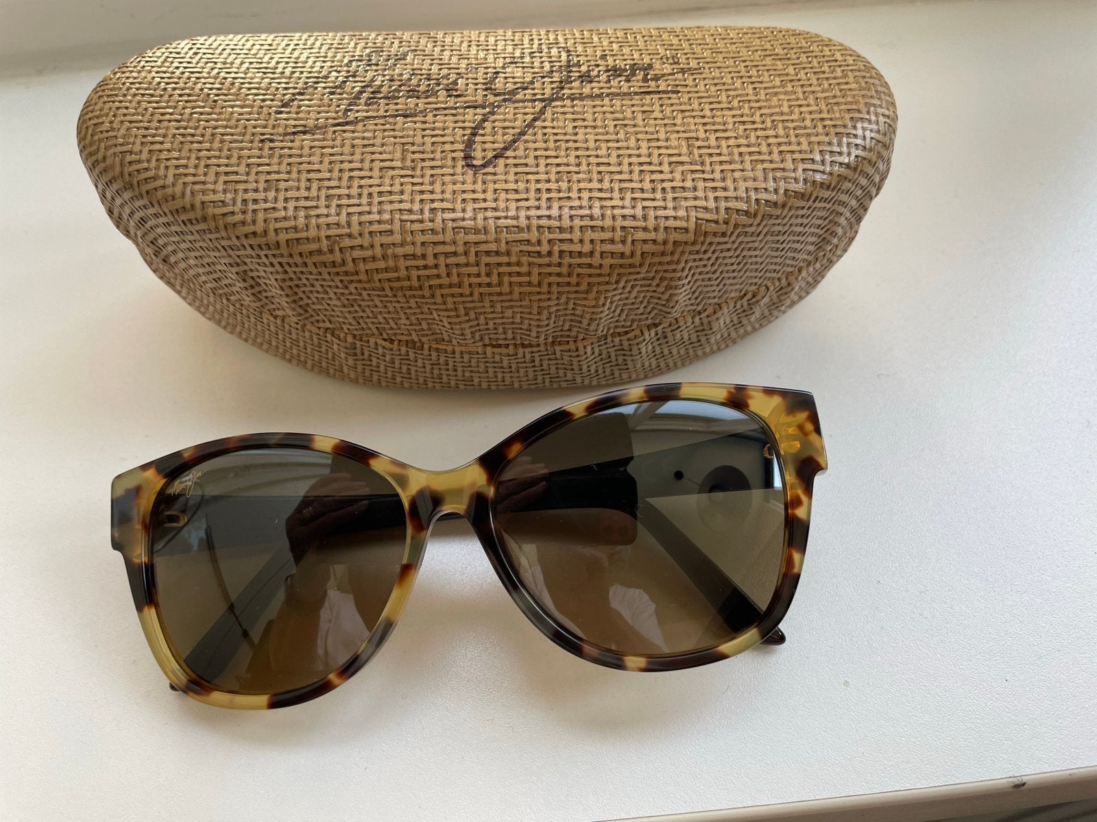 Zgan Maui Jim zonnebril met hoesje en doekje, Zonnebril, Bruin, Zo goed als nieuw, Ophalen