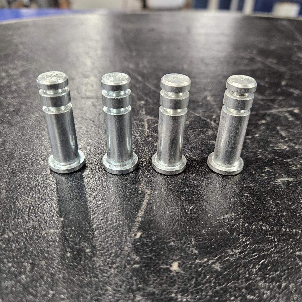 4x Almawood metalen schappendragers, plankendragers, legbor, Niet ingevuld, Gebruikt, Niet ingevuld, Niet ingevuld