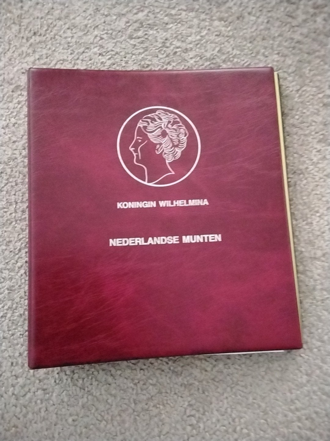 Gezocht :Muntenalbum koningin Wilhelmina deel 1, Postzegels en Munten, Munten en Bankbiljetten | Toebehoren, Ophalen