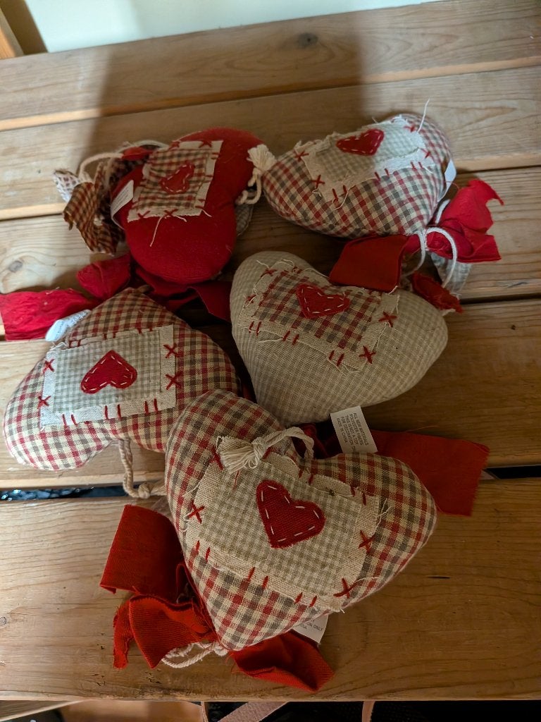 hartjes wanddecoratie, Textiel, Ophalen of Verzenden, Zo goed als nieuw, Overige stijlen