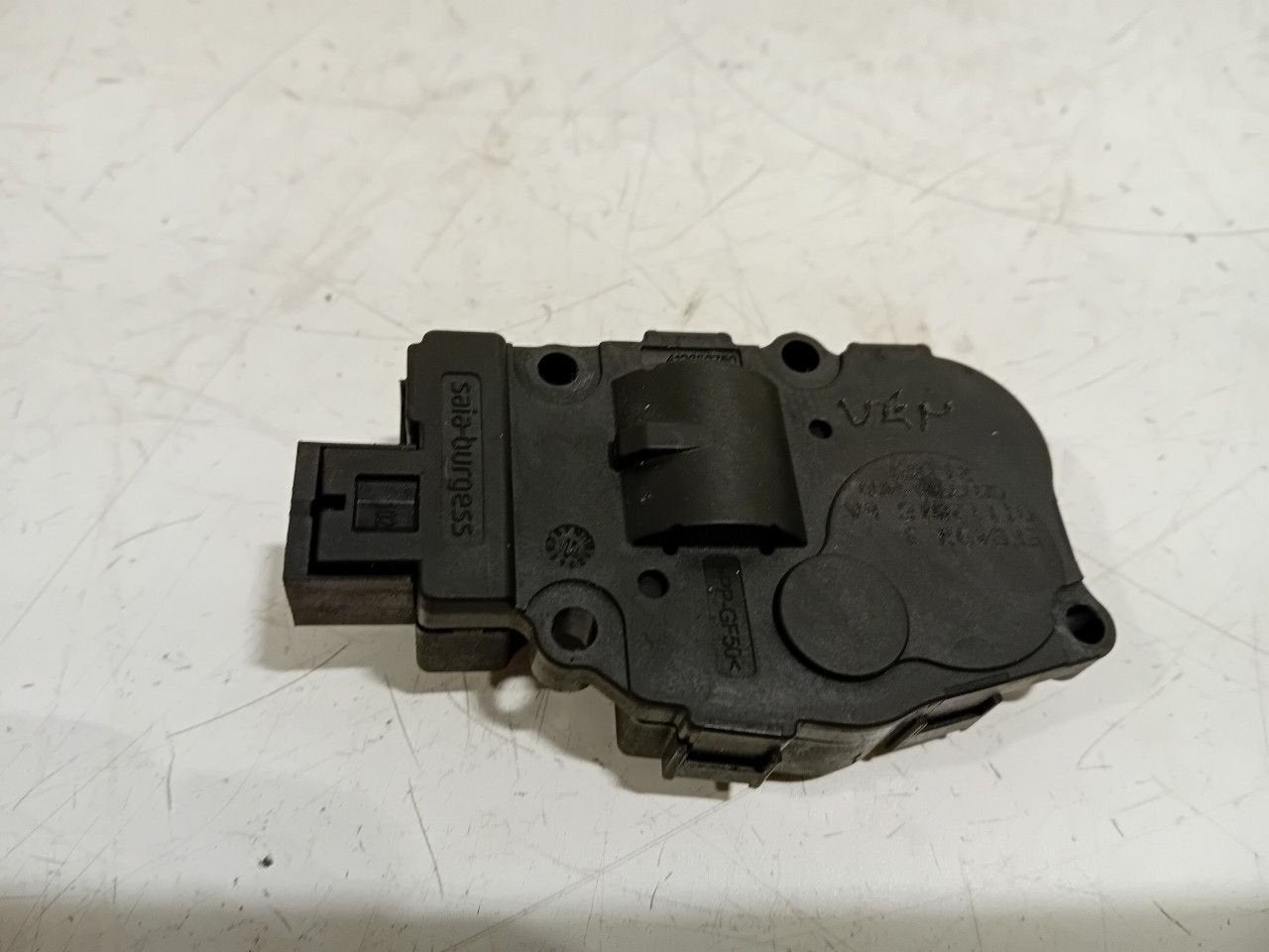 Kachelstelmotor BMW i3, Auto-onderdelen, Onderdelen@venauto.nl, Van der Ven Autorecycling B.V., Gebruikt, Ettenseweg 76, 4706 PB Roosendaal, The Netherlands