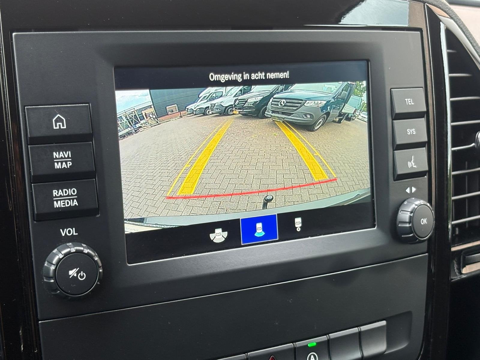 Foto 8 van Mercedes-Benz Vito 114CDI 136PK Lang 9G-Tronic / Carplay / D