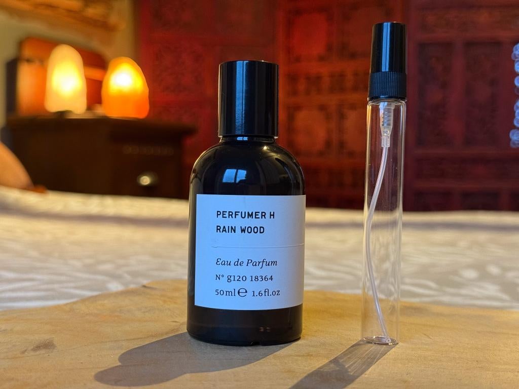 Perfumer H - Rain Wood sample/decant, Ophalen of Verzenden, Zo goed als nieuw