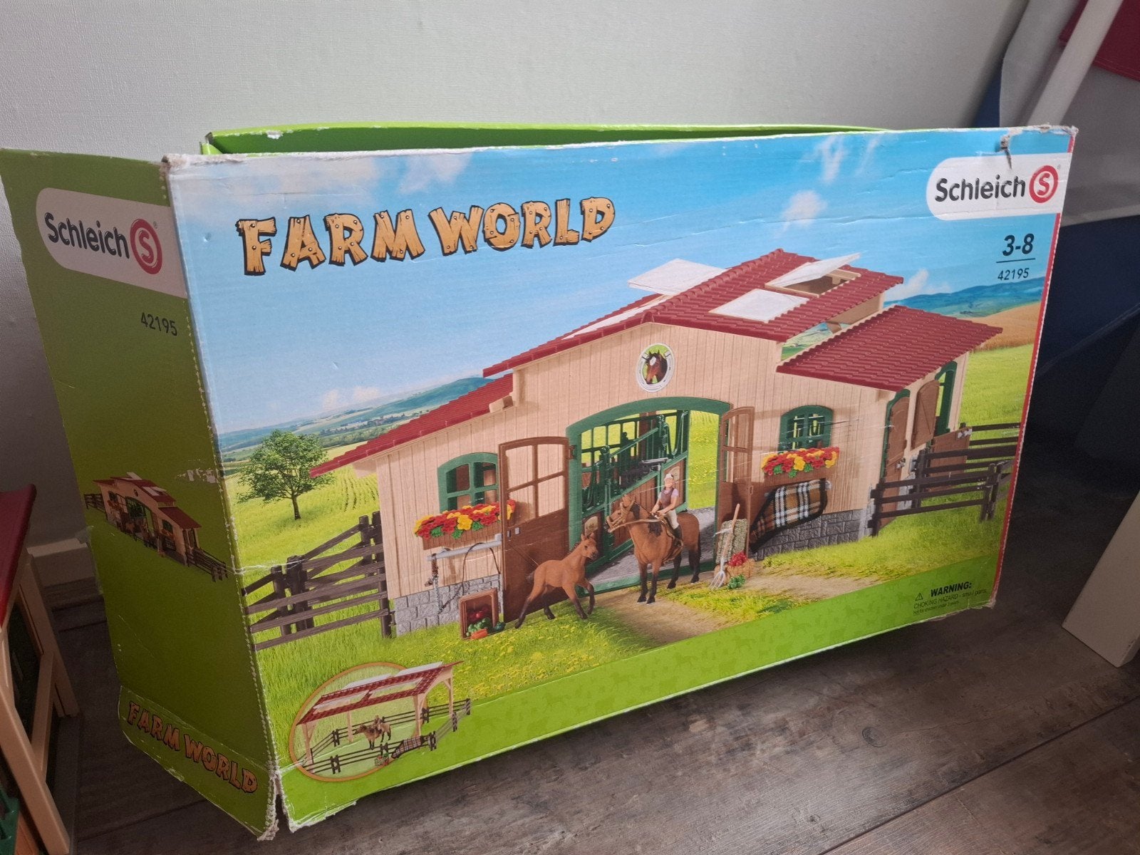 Schleich paardenspullen. Grote stal en meerdere attributen., Ophalen, Zo goed als nieuw
