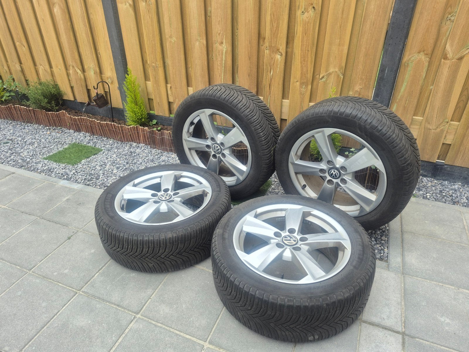 17"Vw velgen met banden Michelin, Ophalen
