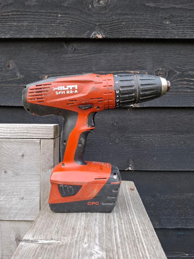 Hilti SFH 22-A boormachine, Ophalen of Verzenden, Gebruikt, Boor- en Schroefmachine, Variabele snelheid