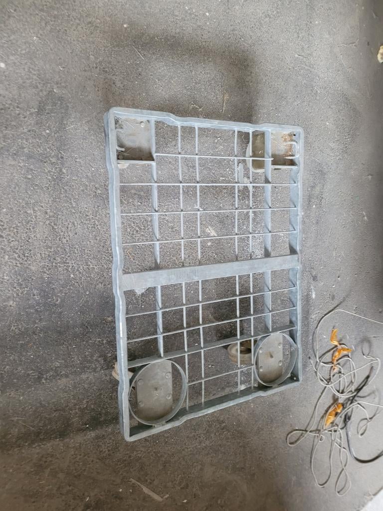 Hondje/transport karretje, nog 3 stuks beschikbaar, Ophalen