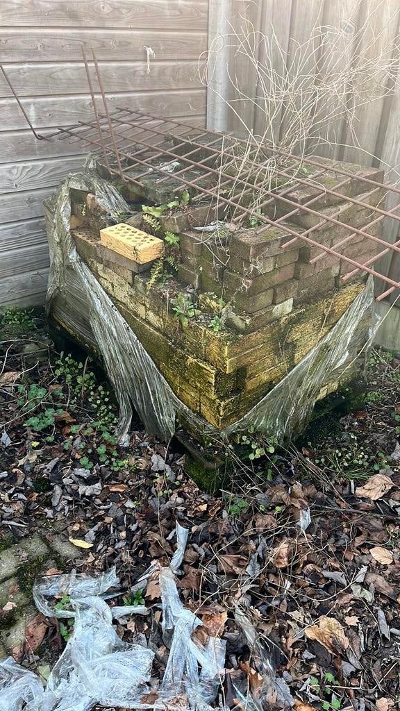 Gratis:  pallet mix metselstenen, Ophalen, Zo goed als nieuw, Bakstenen
