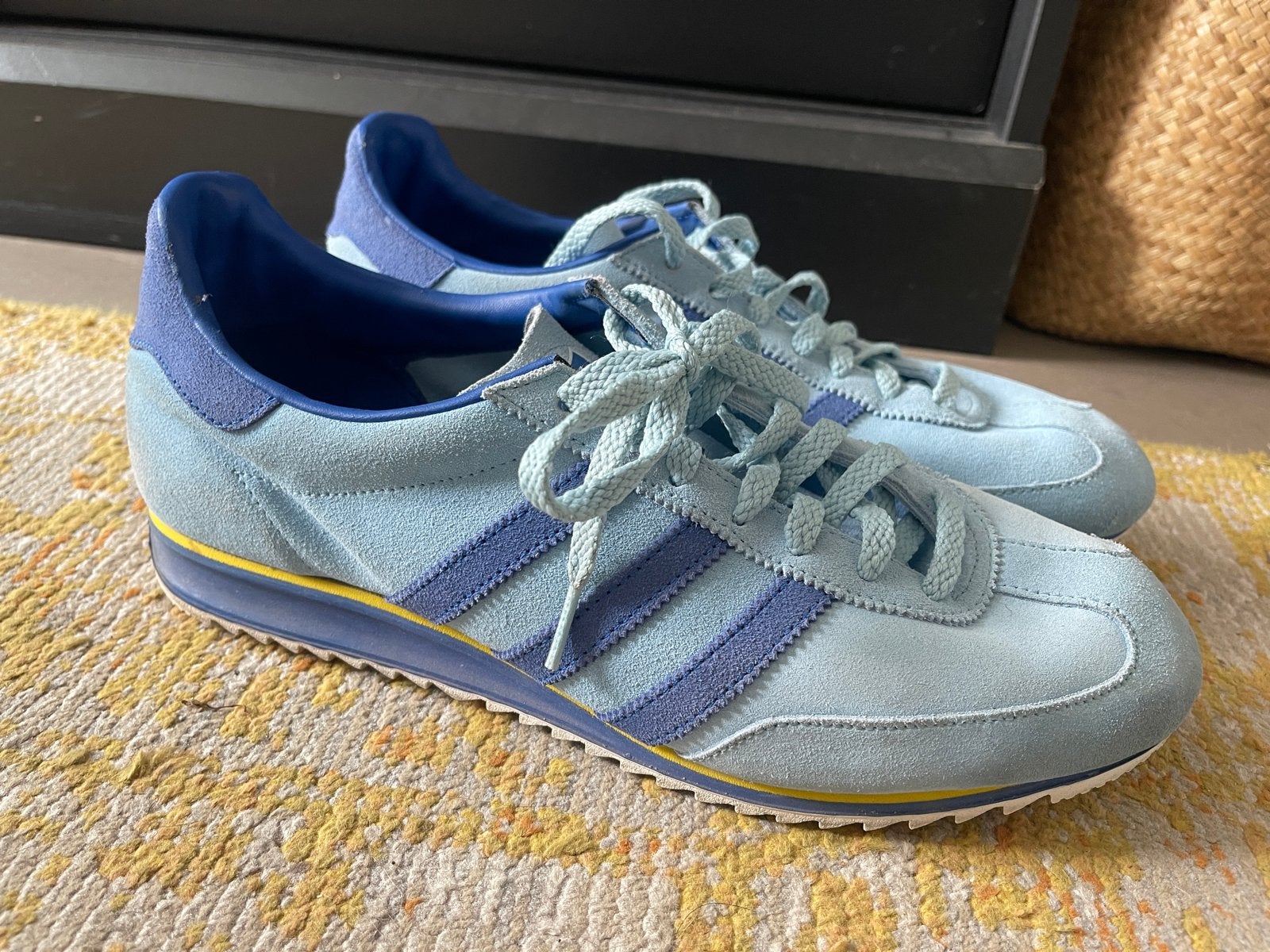 Adidas Sneakers SL 72 Maat 44 2/3 - Lichtblauw Suède, Kleding | Heren, Schoenen, Ophalen of Verzenden, Gedragen, Blauw, Sneakers of Gympen