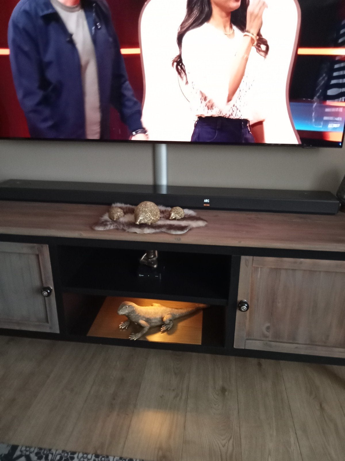 LG Soundbar met draadloze subwoofer en Meridian technologie