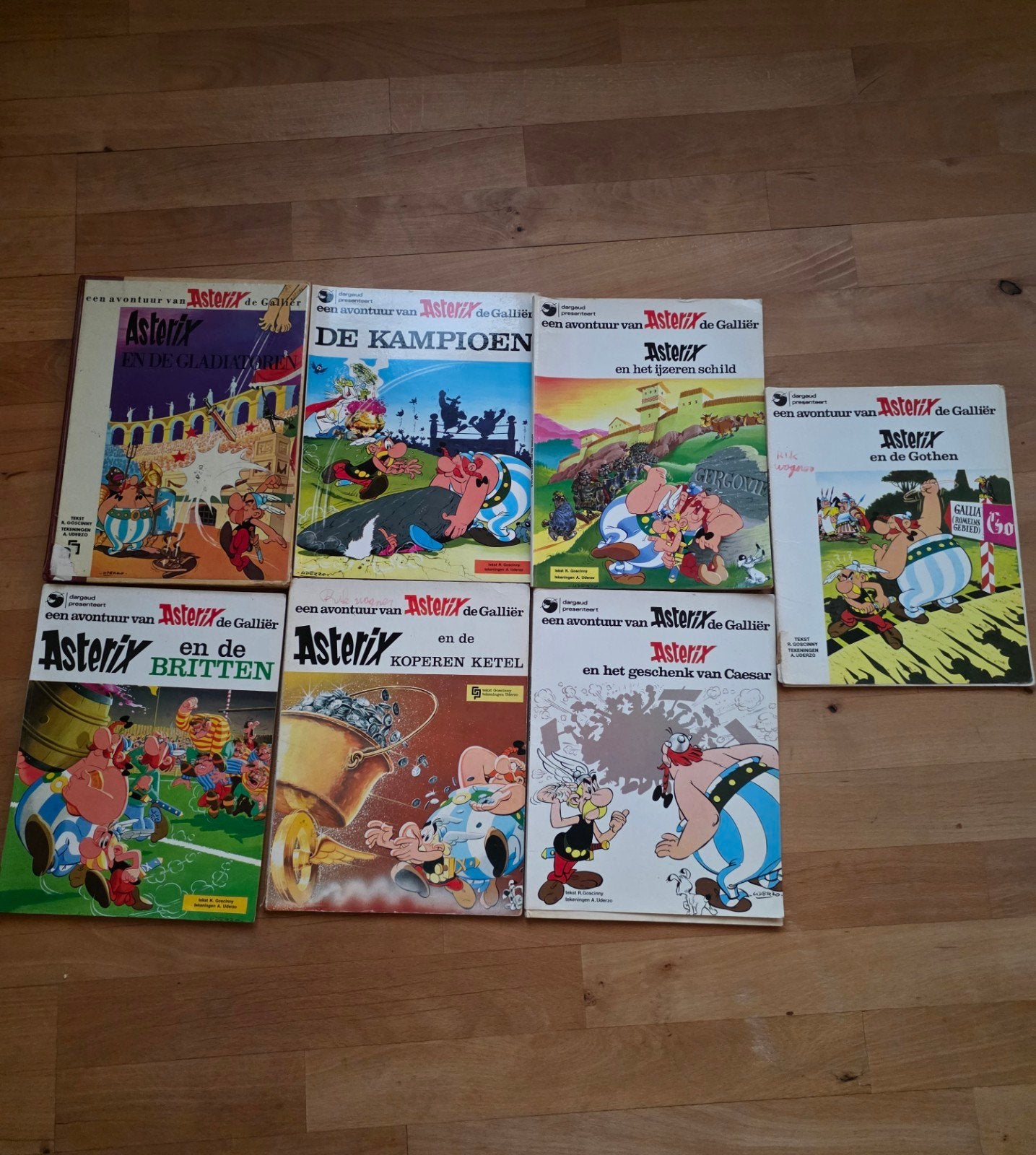 7 asterix stripboeken, Ophalen of Verzenden