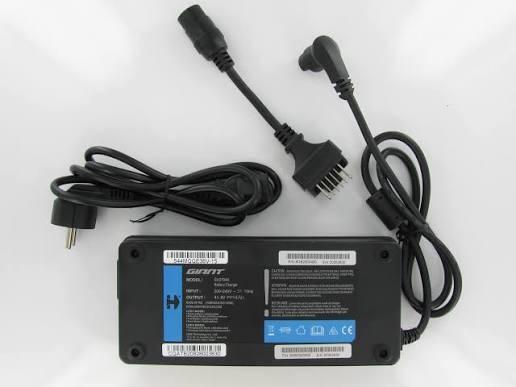 Giant EnergyPak Smart Charger 4A E-bike Oplader, Ophalen of Verzenden, Zo goed als nieuw