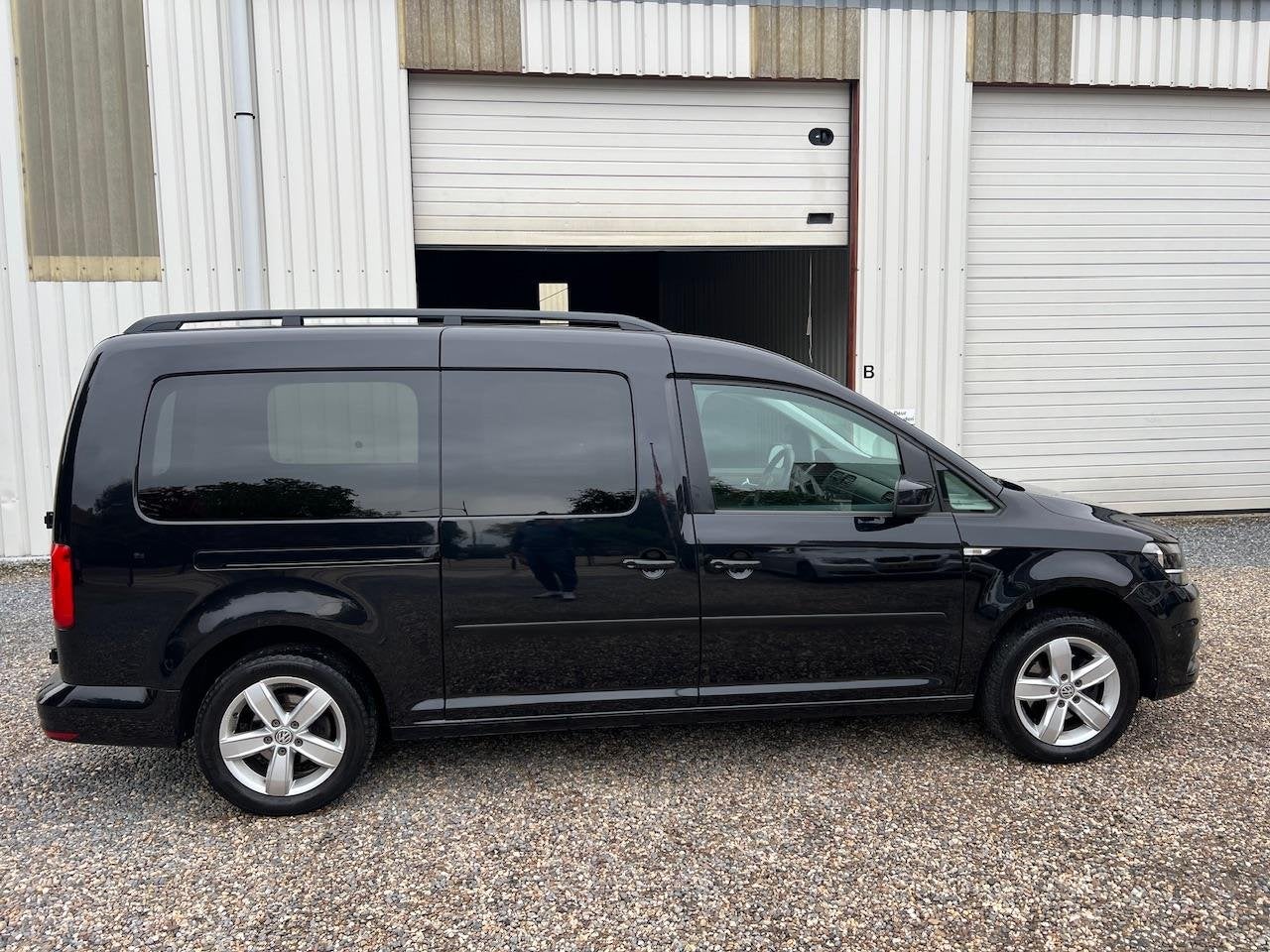 Volkswagen CADDY MAXI 1.0 TSI LPG 4xNew BANDEN.NEW-APK!, Voorwielaandrijving, Gebruikt, Zwart, 102 pk
