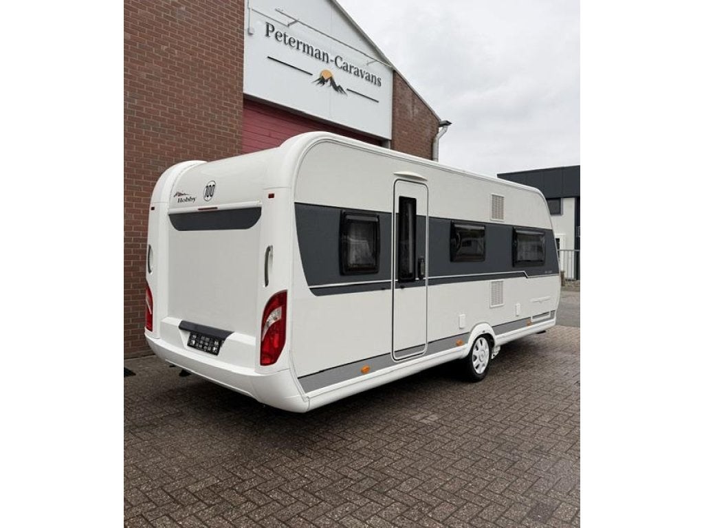 Hobby De Luxe 540 KMFE 3 stapelbed Mover Airco, Dwars-stapelbed, Hobby, Serviceluik, Bedrijf