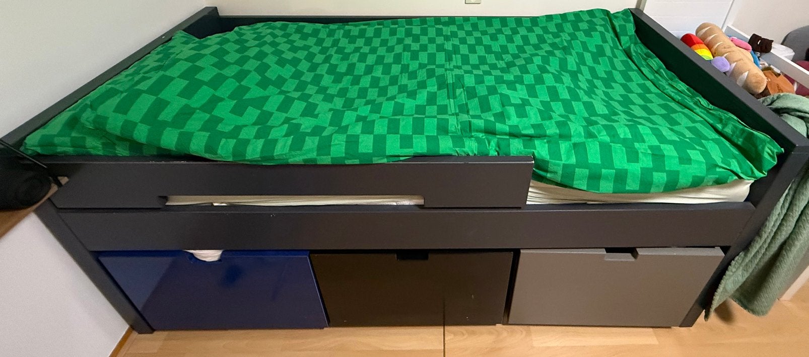 Bopita bed 90x200, Ophalen, 85 tot 100 cm, Zo goed als nieuw, Lattenbodem