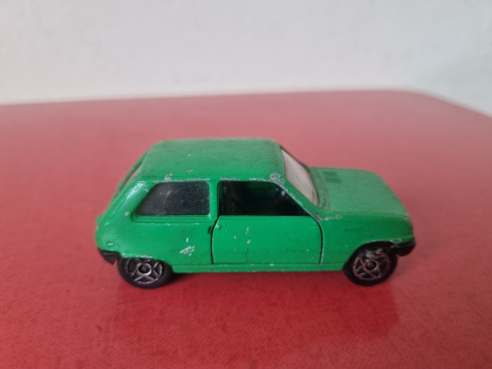Vintage Solido Renault 5 - Groen Diecast Modelauto, Ophalen of Verzenden, Gebruikt