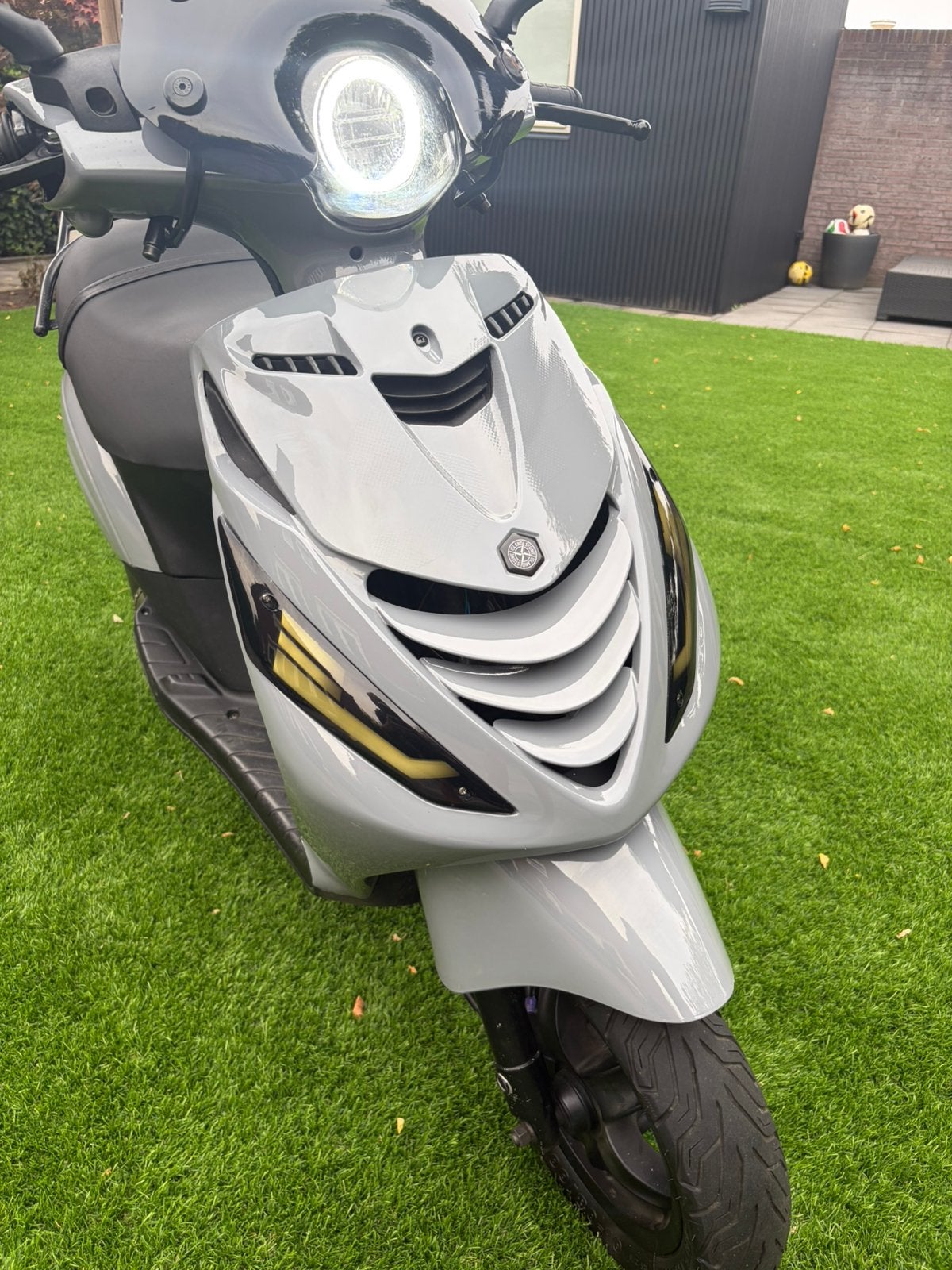 Piaggo zip 2000 met carburateur 4 takt, Ophalen, Zo goed als nieuw, Tweetakt, Zip