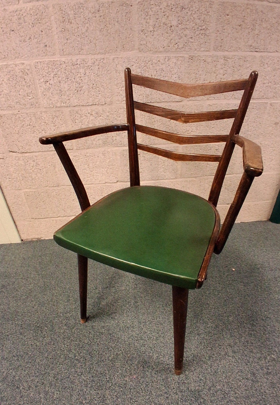 Vintage design stoeltje toegeschreven aan Thonet, Ophalen