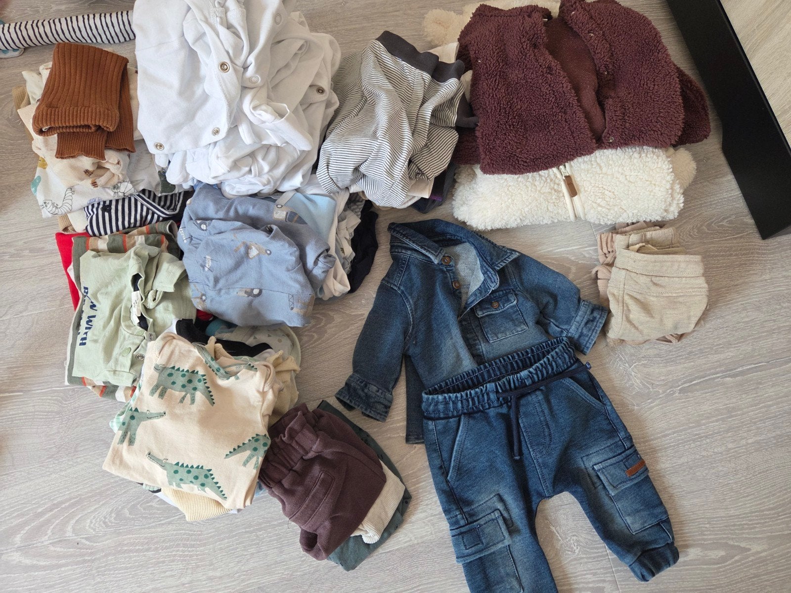 Kleding jongen maat 50/56, Ophalen, Zo goed als nieuw, Jongetje, Pakje