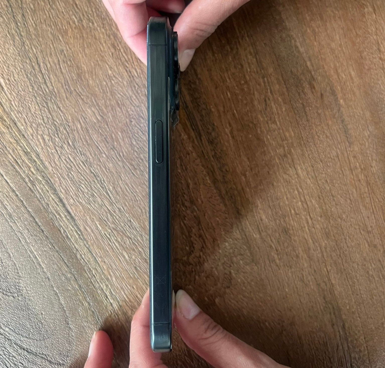 Iphone 15 pro, kapotte achterkant, Zwart, Ophalen of Verzenden, 90 %, IPhone 15 Pro