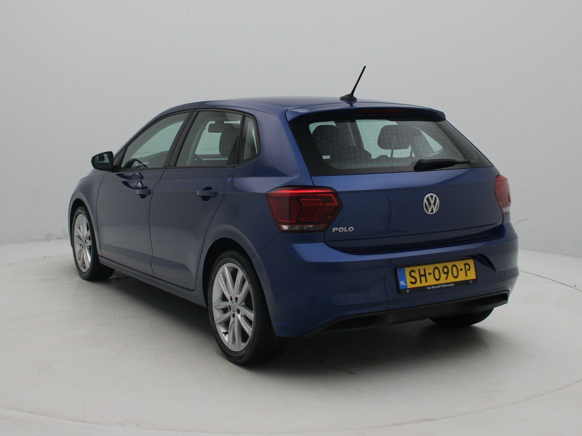 Volkswagen Polo 1.0 TSI Highline | Stoelverwarming | Adaptie, Stof, Gebruikt, 95 pk, Blauw
