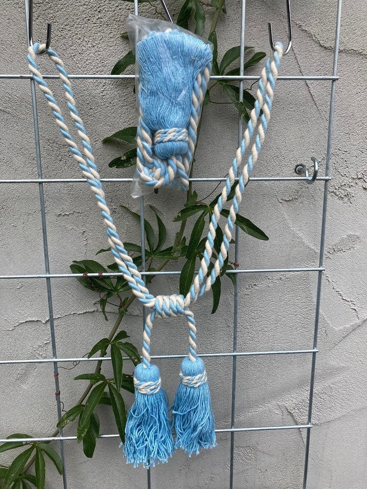 EMBRASSE MET DUBBELE FLOS LT BLAUW NIEUW, Huis en Inrichting, Stoffering | Gordijnen en Lamellen, 20 cm, -, Blauw, -
