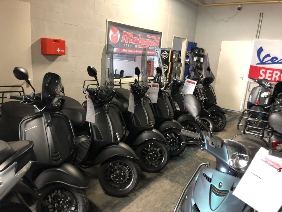 Foto 20 van GROOTAANBOD: 120X PIAGGIO ZIP SP VESPA SPRINT S  SPEEDFIGHT