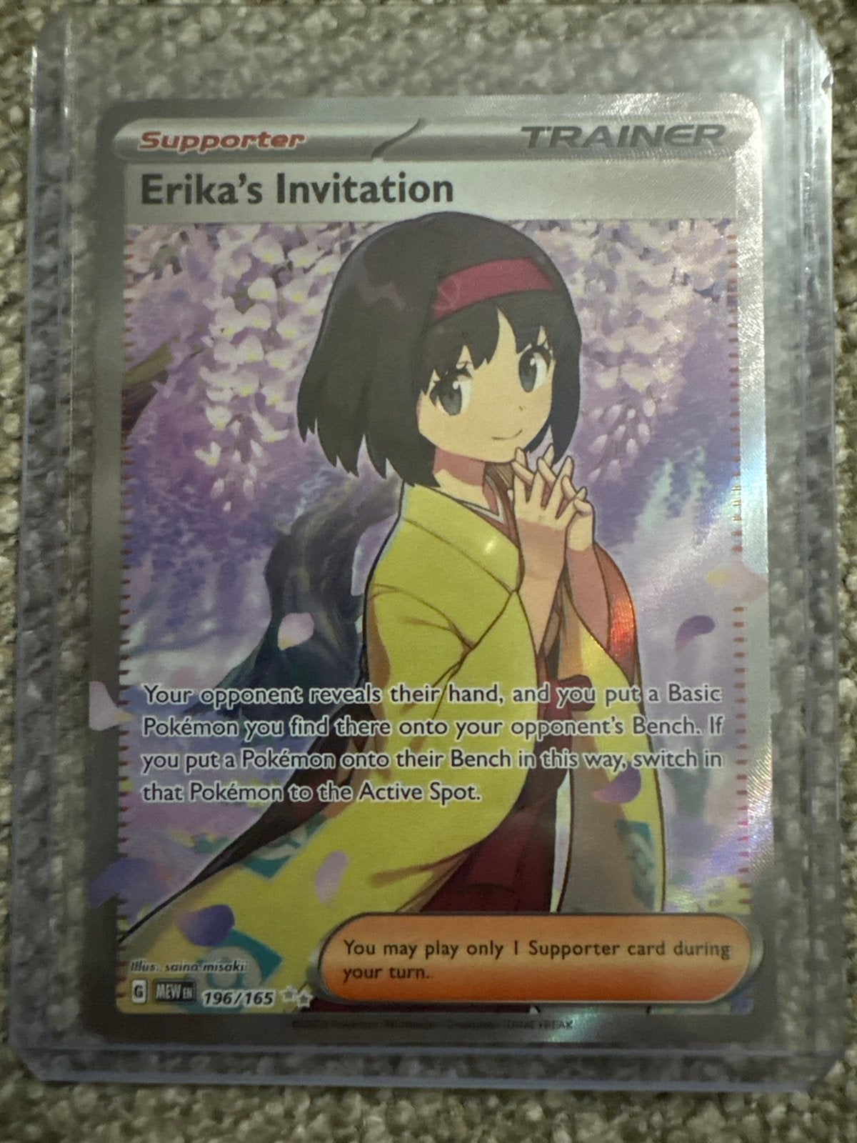 Erika's Invitation MEW 196/165 - 151 set Pokémon TCG, Ophalen of Verzenden, Zo goed als nieuw, Losse kaart, Foil