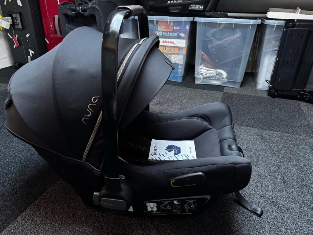 Nuna Pipa Next autostoel, Kinderen en Baby's, Autostoeltjes, Gebruikt, Overige merken, 0 t/m 13 kg, Autogordel, Zijbescherming