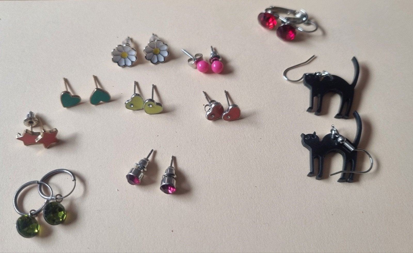 10 paar oorbellen, Sieraden, Tassen en Uiterlijk, Oorbellen, Ophalen of Verzenden, Overige kleuren, Overige materialen
