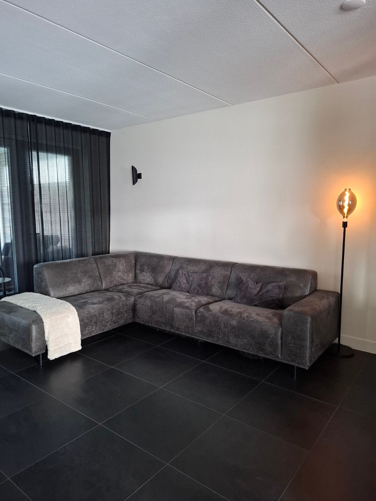 Antracietgrijze hoekbank Alcantara stof leer 210x250, Ophalen, Gebruikt, Leer