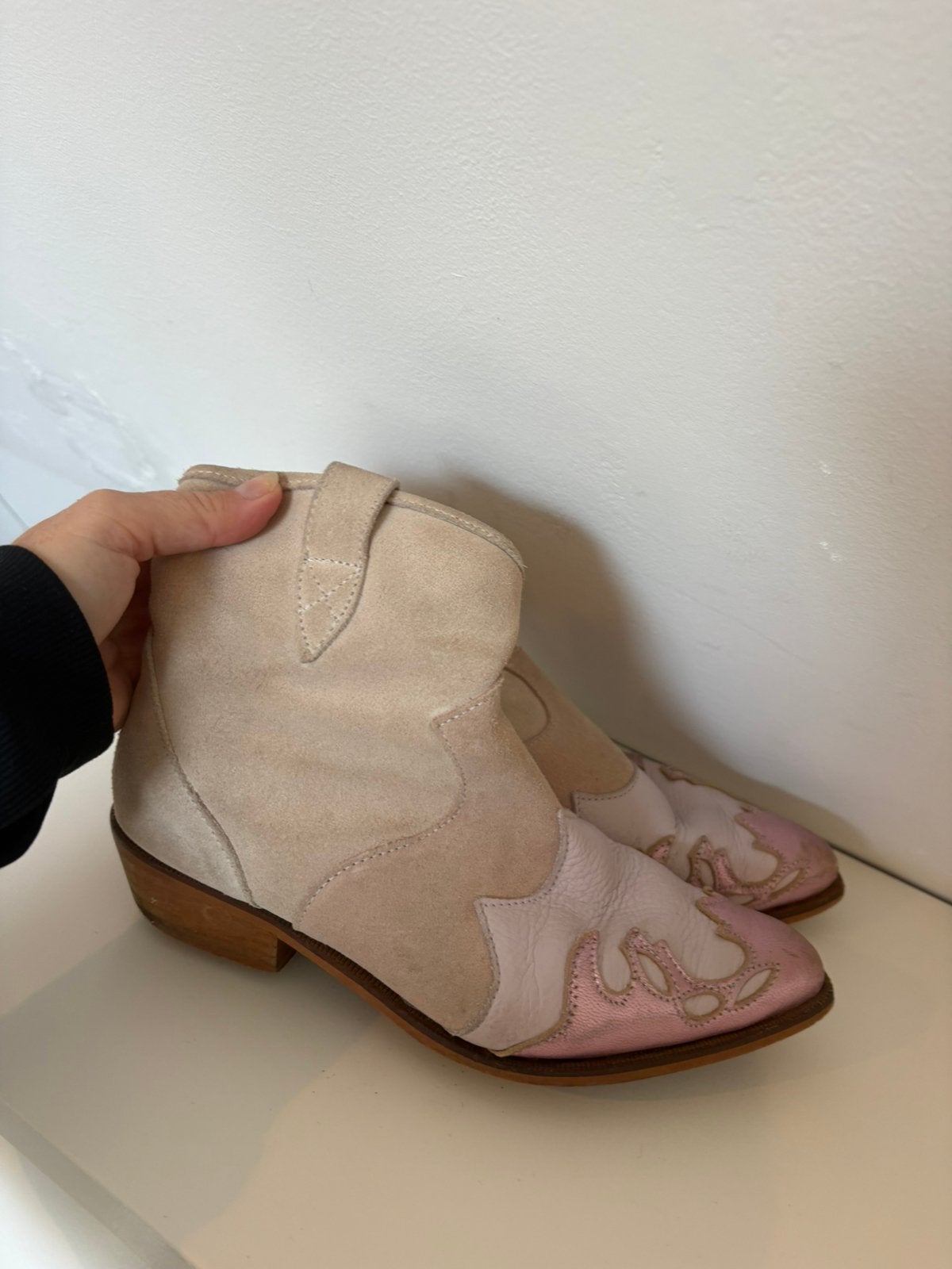 Laarsjes, Verzenden, Beige, Lage of Enkellaarzen, Zo goed als nieuw