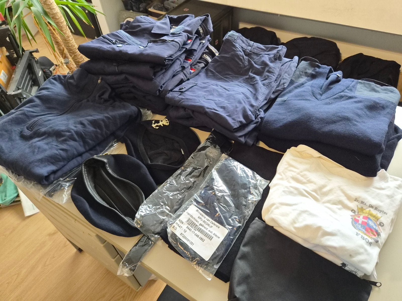 Lot Koninklijke Marine, Verzamelen, Ophalen of Verzenden, Marine, Nederland, Kleding of Schoenen