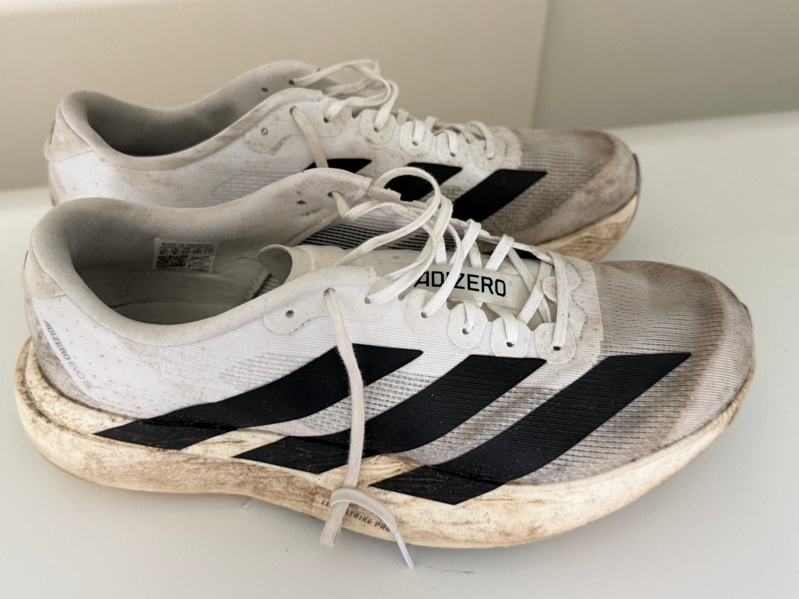 4x op gelopen Adidas Adizero hardloopschoenen - Maat 44,5, Adidas, Gebruikt, Hardloopschoenen, Ophalen of Verzenden