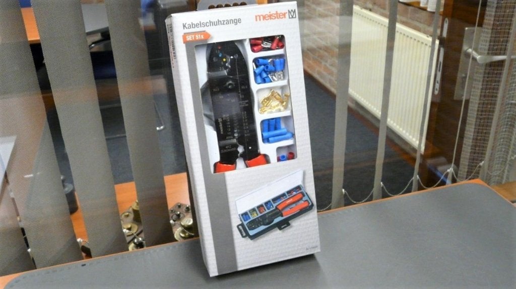 Kabelschoentang met kabelschoentjes, Ophalen, Nieuw