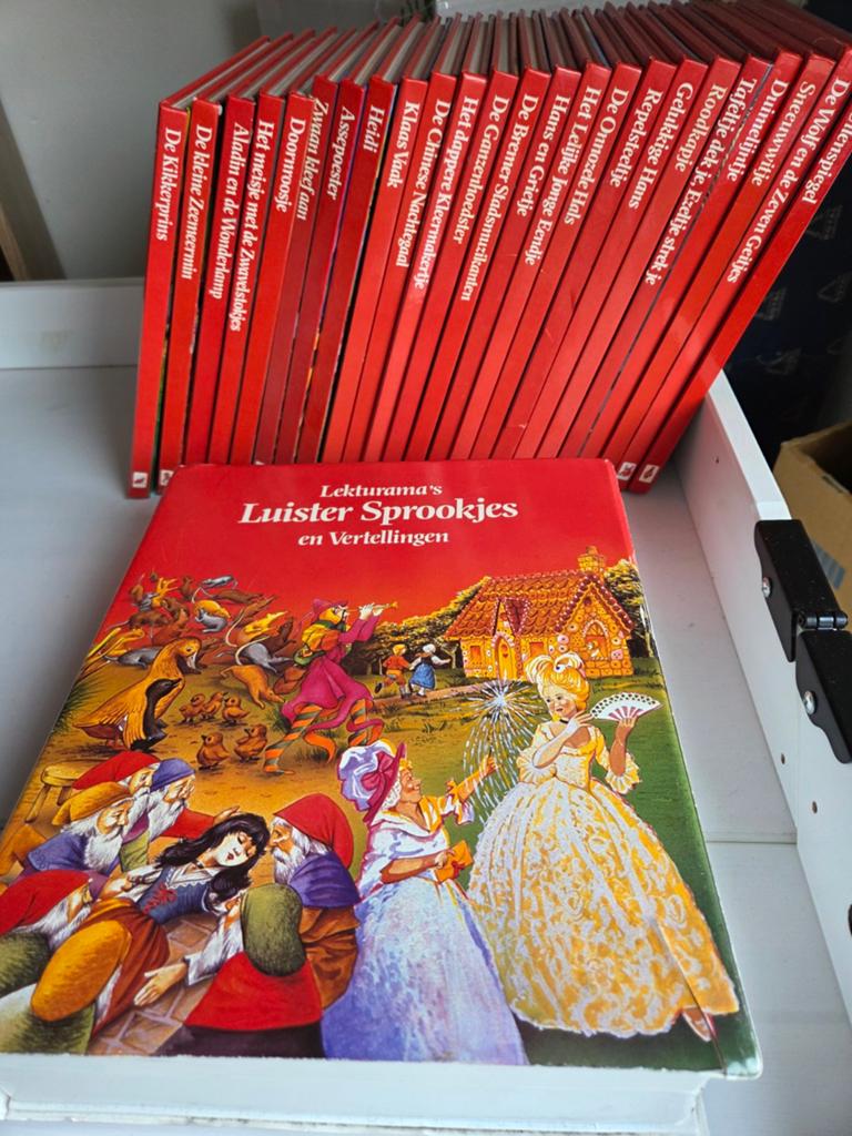 Lekturama Luister Sprookjes - 24 Luisterboeken, Ophalen of Verzenden, Cassette, Kind