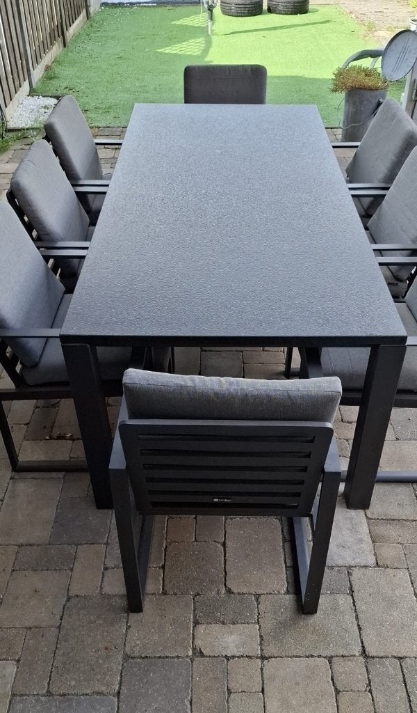 Foto 3 van Tuintafel met granieten tafelblad, incl. 8 stoelen