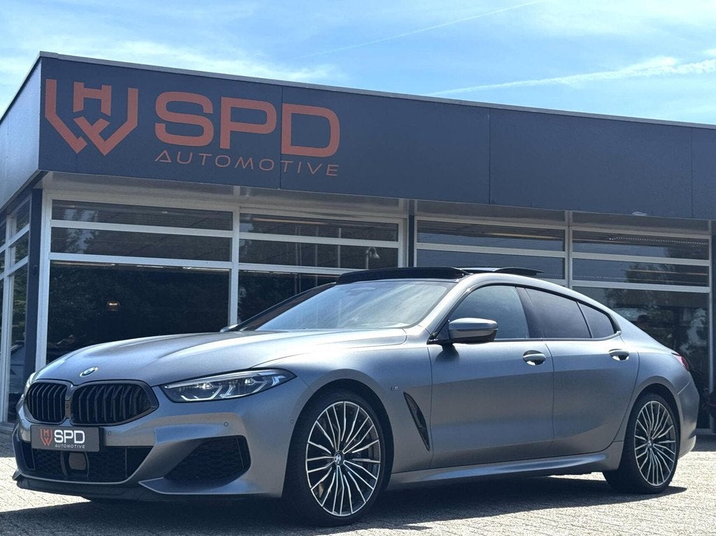 BMW 8-serie Gran Coupé M850i xDrive M-Sport|530PK|H&K|Pano|, Auto's, Automaat, Gebruikt, 4395 cc, Bedrijf