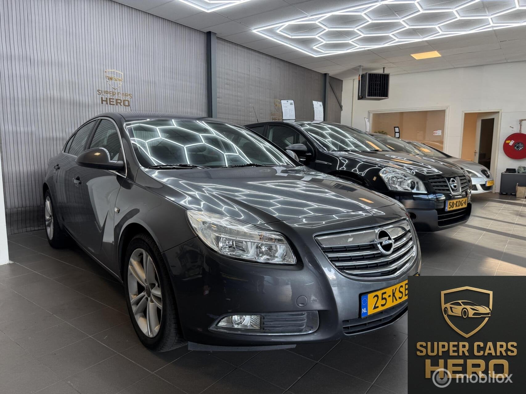 Opel Insignia 1.8 Cosmo, Euro 5, Stof, Gebruikt, Zwart