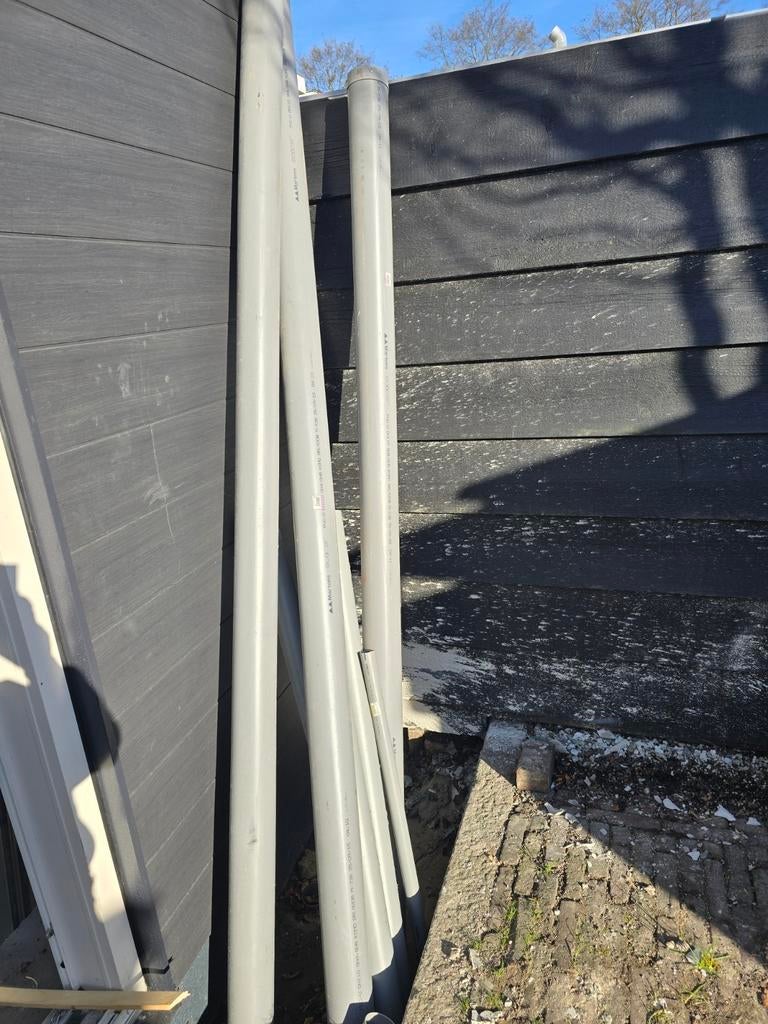 Grijze PVC buizen 110x3.2 alles in een koop, Ophalen of Verzenden, Pvc, Minder dan 2 meter, 80 mm of meer