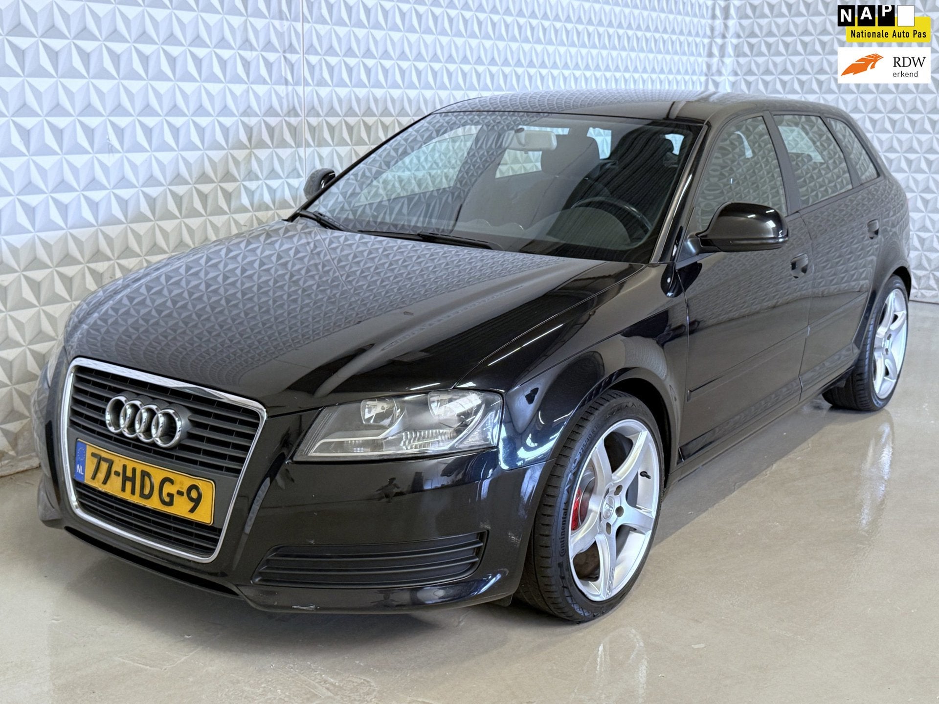 Audi A3 Sportback 1.4 TFSI Airco Cruise Navigatie TREKHAAK (, Voorwielaandrijving, 125 pk, Gebruikt, 680 kg