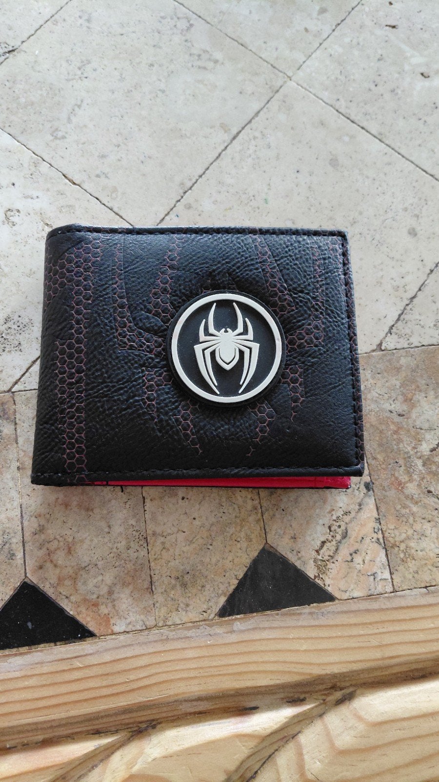 Spiderman portomonee miles morales, Ophalen of Verzenden, Zo goed als nieuw, Zwart, Overige merken