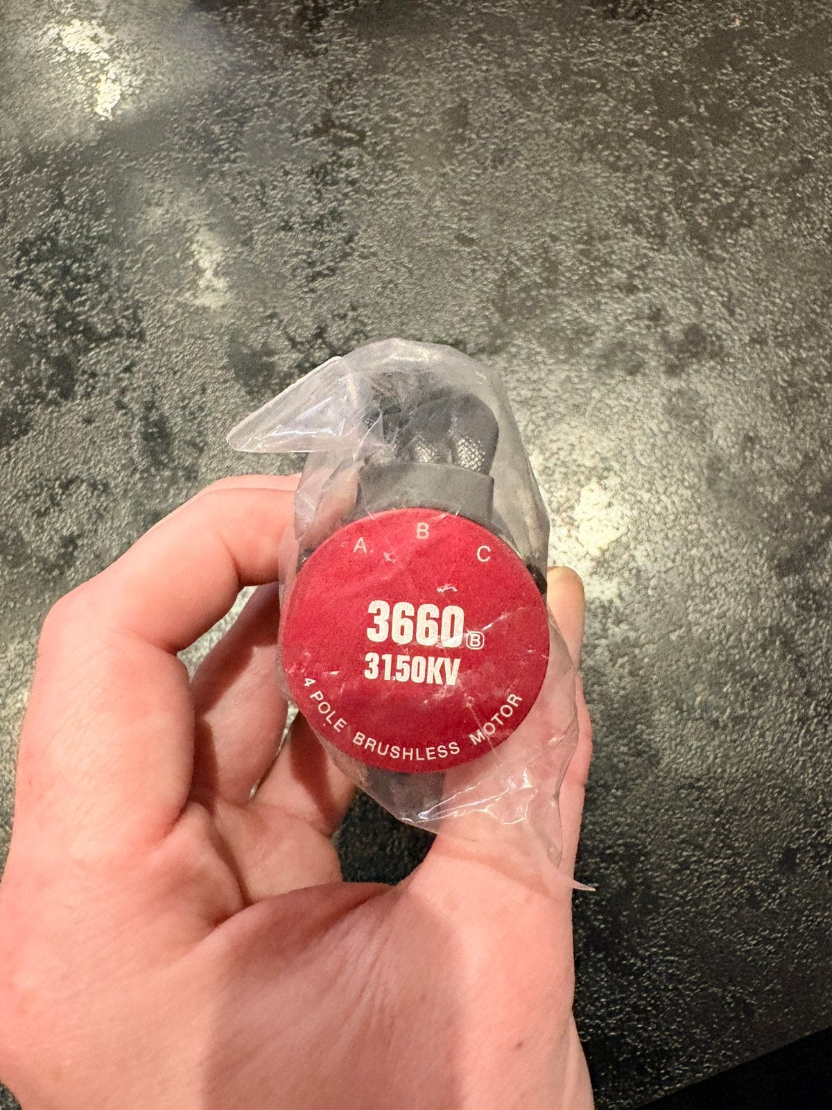 Hobbywing 3660 (3150KV) NIEUW, Ophalen of Verzenden, Zo goed als nieuw, Overige schalen, Onderdeel