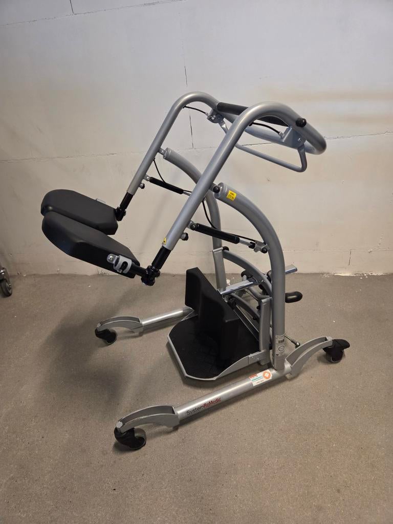 Handicare QuickMove sta op hulp / transferhulp, Diversen, Verpleegmiddelen, Ophalen