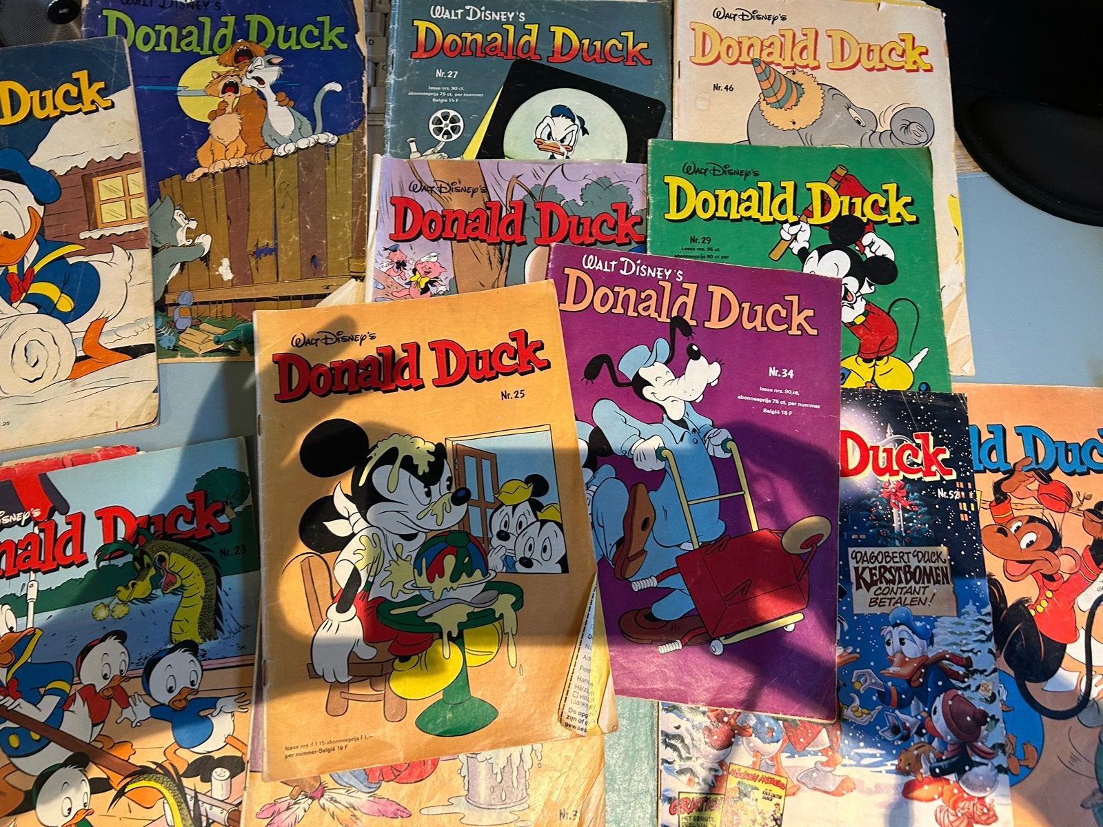 Grote collectie Donald Duck jaargangen, extra's en pockets, Meerdere stripboeken, Ophalen, Gelezen