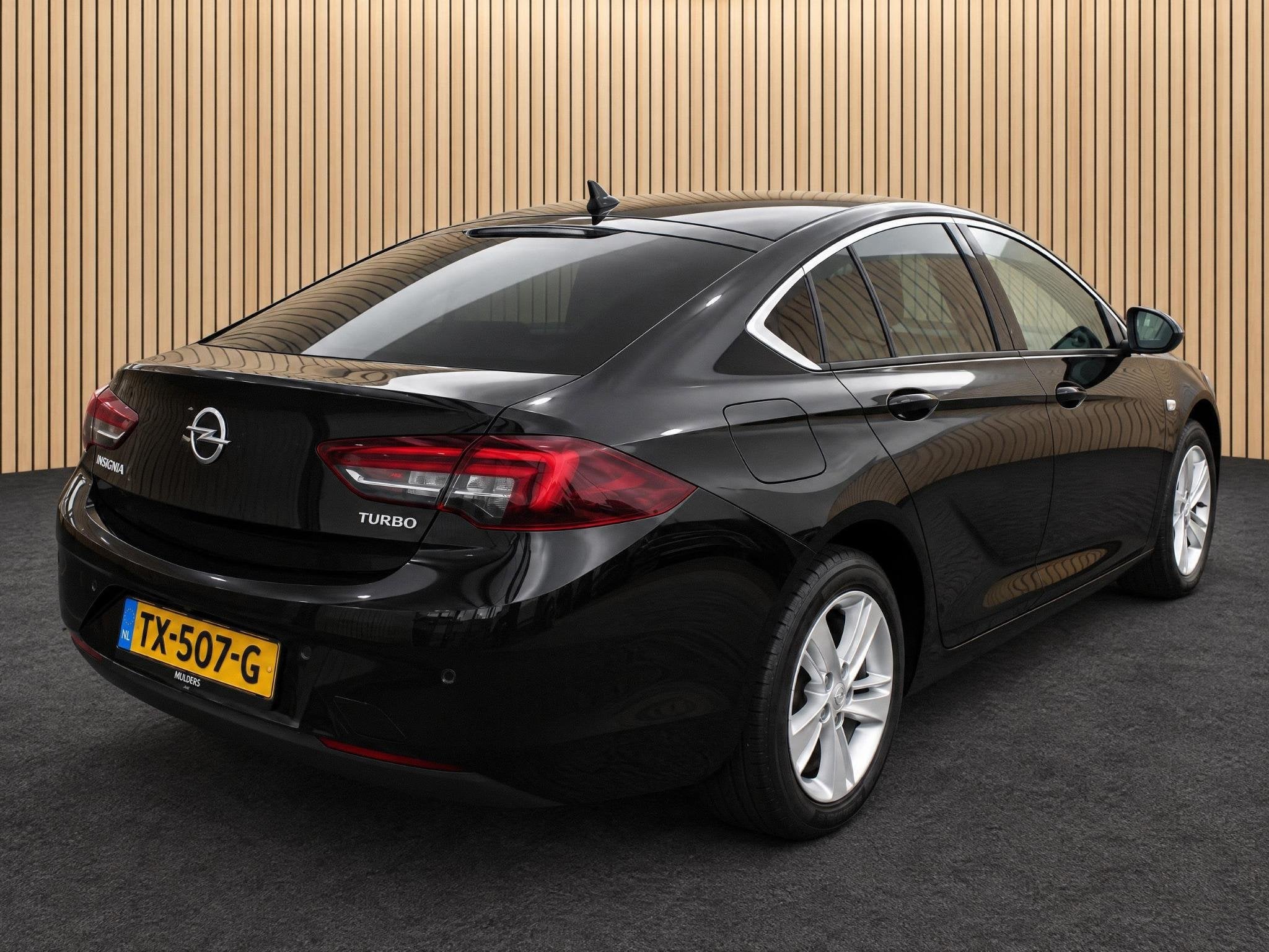 Opel Insignia Grand Sport 1.5 Turbo Business+ ECC / CAMERA /, Auto's, Voorwielaandrijving, 12 maanden, Stof, Gebruikt