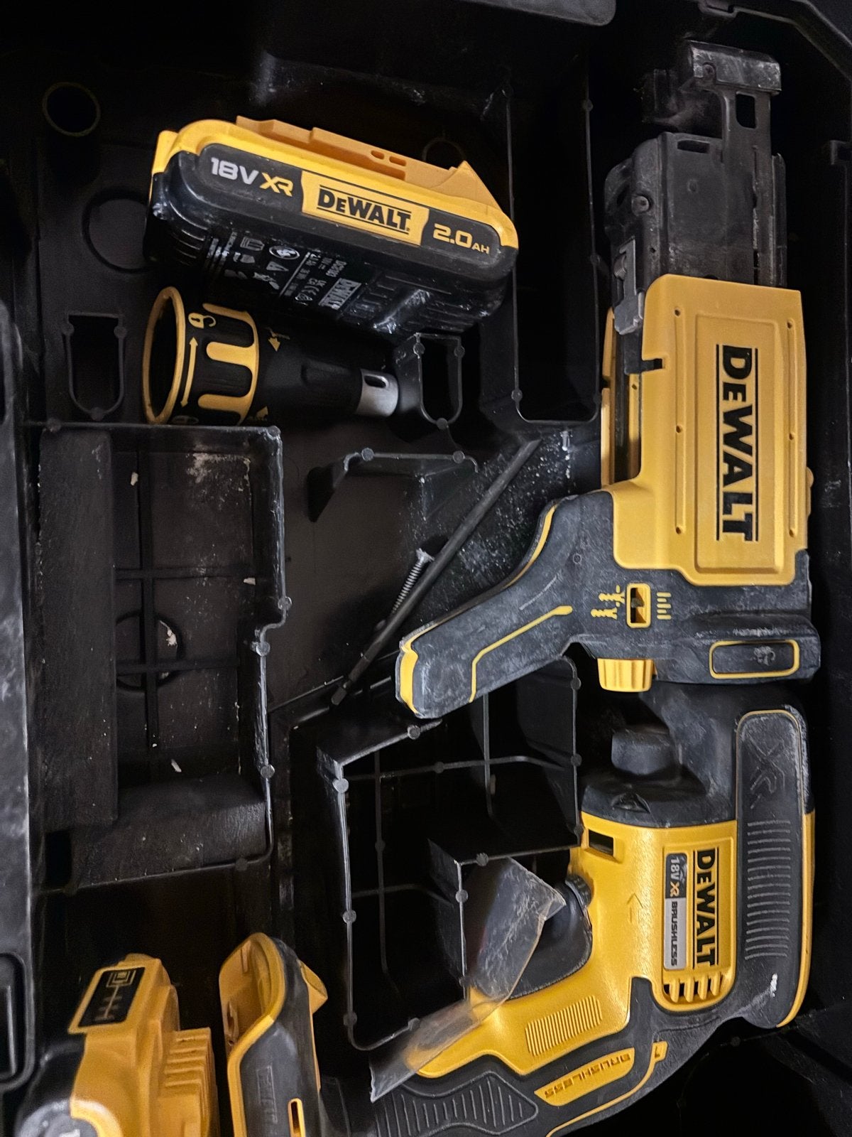 DeWALT DCF620D2K gipsschroefmachine met 2 Accu en Lader, Ophalen of Verzenden, Gebruikt, Minder dan 400 watt, Boor- en Schroefmachine